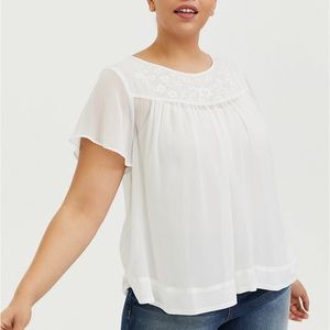 Torrid size 4 white chiffon embroidered blouse